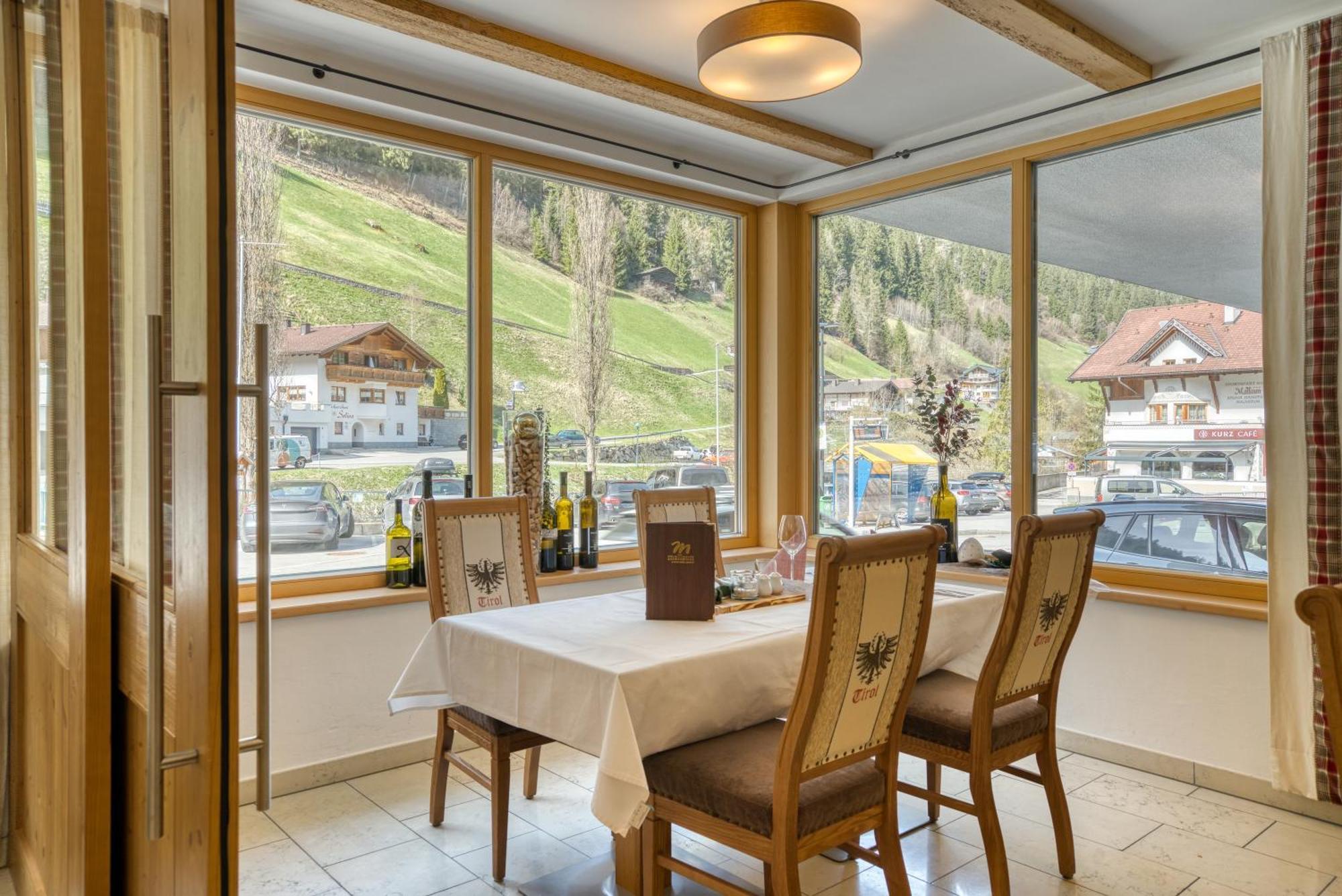 Mallaun Hotel.Erlebnis See Exterior photo