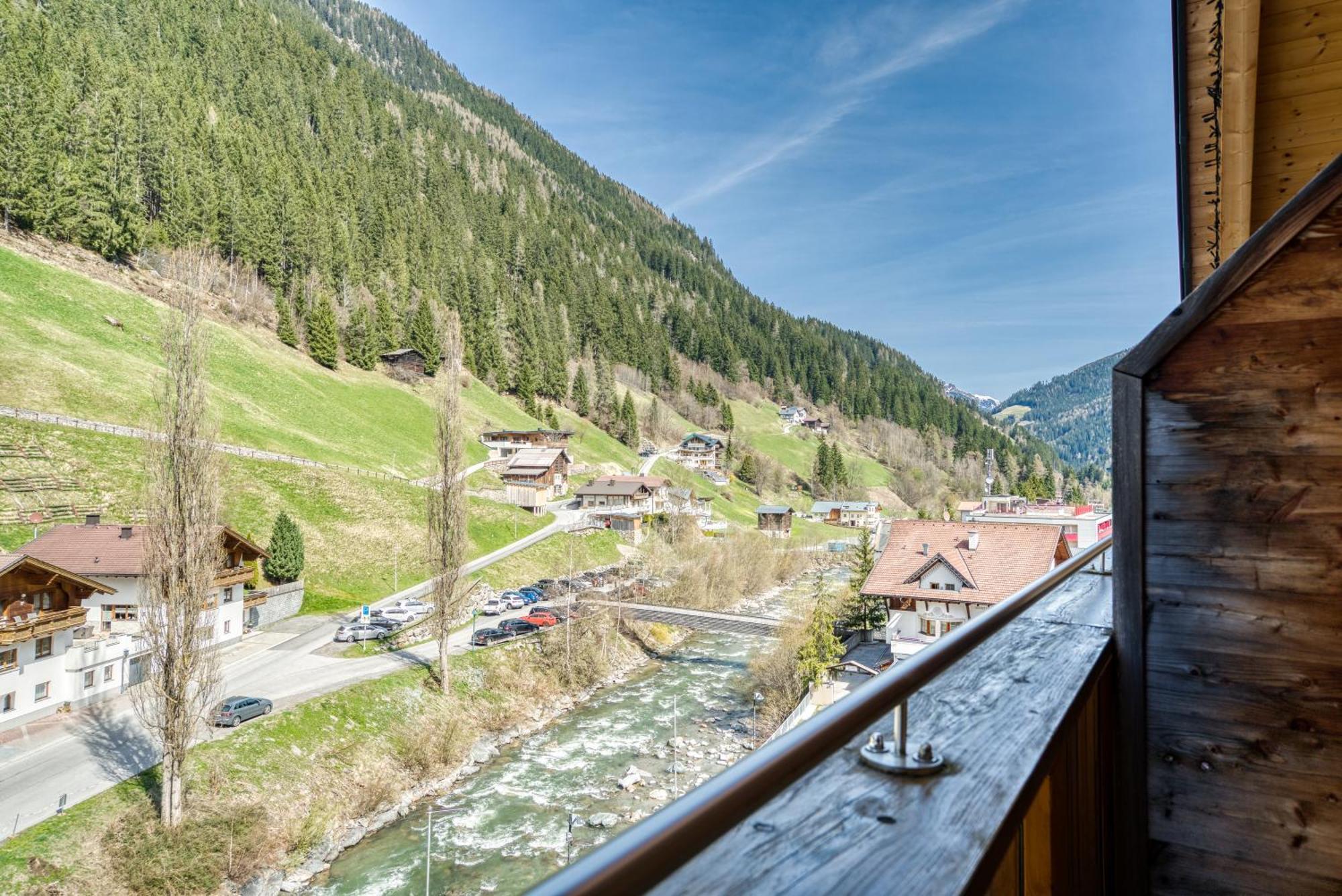 Mallaun Hotel.Erlebnis See Exterior photo